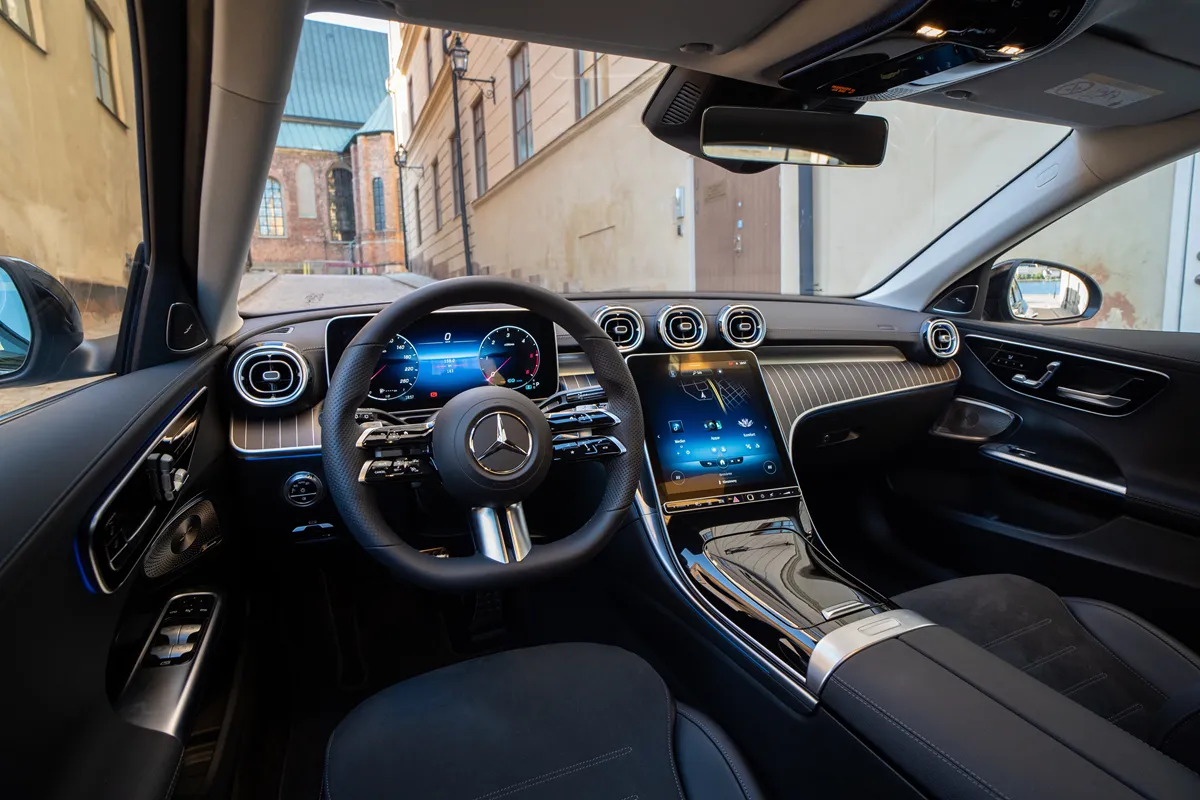 C-class-interior
